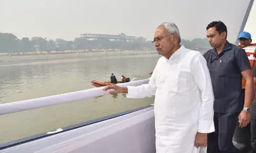 Nitish Kumar Inspects Patnas Chhath Ghats, Ensures Safety and Convenience for Devotees