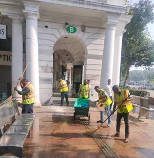 Delhi: NDMC gives Connaught Place pre-Deepawali wash