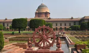 Four sandstone-made replicas of Konark wheels installed at Rashtrapati Bhavan
