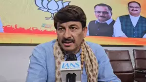 Manoj Tiwari slams AAP govt for not implementing Ayushman Bharat Yojana