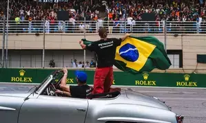 Lewis Hamilton to drive Ayrton Senna’s 1990 McLaren as a tribute at Brazilian Grand Prix