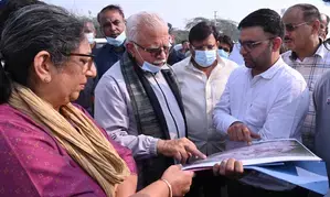 Gurugram: Manohar Lal visits Bandhwari waste management plant