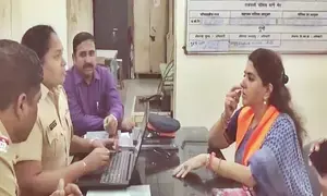SS-UBT MPs maal jibe: Shiv Sena candidate Shaina NC lodges police complaint (Ld)