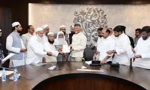 Naidu under pressure from TDPs Muslim leaders to oppose Waqf Bill