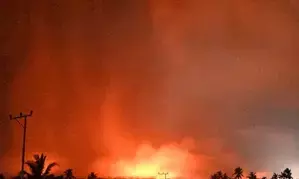 Four airports in Indonesia temporarily closed as Mount Lewotobi erupts