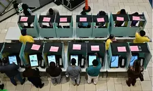 Harris takes Vermont, Trump Kentucky, Indiana in first projections