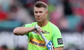 David Warner named Sydney Thunder captain in BBL 14