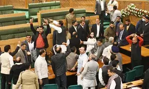 Amid uproar over resolution on Article 370, J&K Assembly adjourned till Thursday (Ld)