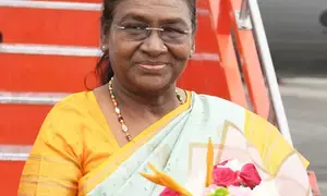 Prez Murmu extends greetings on Chhath Puja