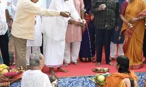 Nitish Kumar participates in Chhath Puja, inspects Ghats with JP Nadda