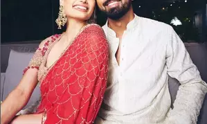 B-Town celebs congratulate Athiya Shetty and KL Rahul on their  pregnancy announcement