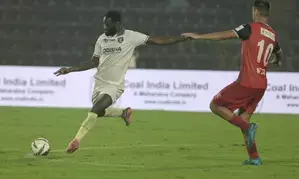 ISL 2024-25: Odisha’s offensive juggernaut up against Mohun Bagan’s defensive grit