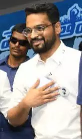 Andhra Police issue look-out notices against YSRCP leaders son