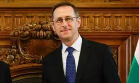 Hungarys Finance Minister submits 2025 peace budget amid recession concerns