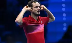 ATP Finals: Tactically strong Medvedev outplays De Minaur in straight sets