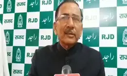 Bihar bypolls: RJD urges ECI to provide Form 17C to polling agents