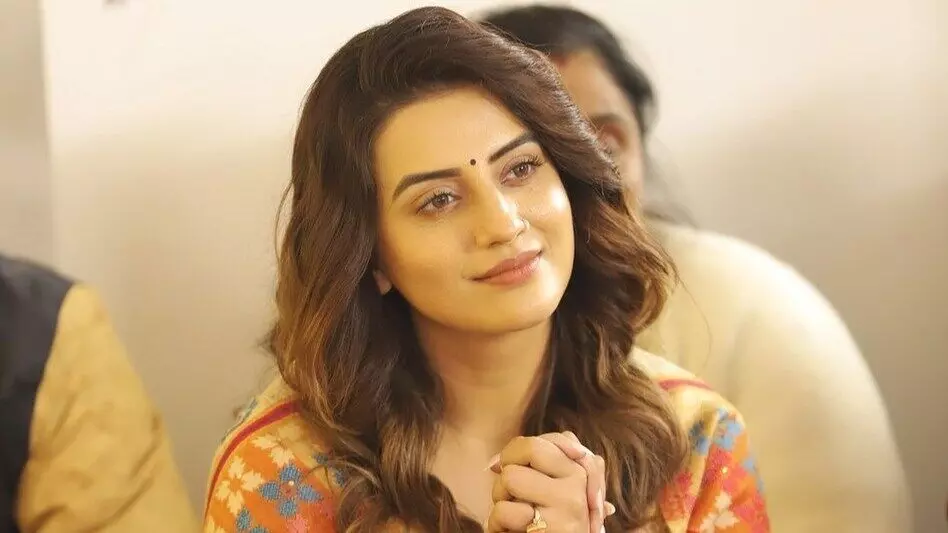 Bhojpuri Actress Akshara Singh Receives Death Threats and Extortion Demands Bhojpuri Actress Akshara Singh Receives Death Threats and Extortion Demands