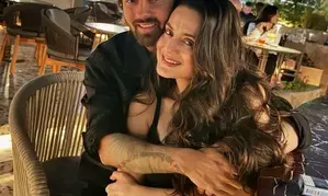 Ameesha Patel gets trolled over intimate pic with businessman Nirvaan Birla