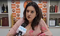 It’s our guarantees versus their ‘jumlebazi’: Priyanka Chaturvedi (IANS Interview)