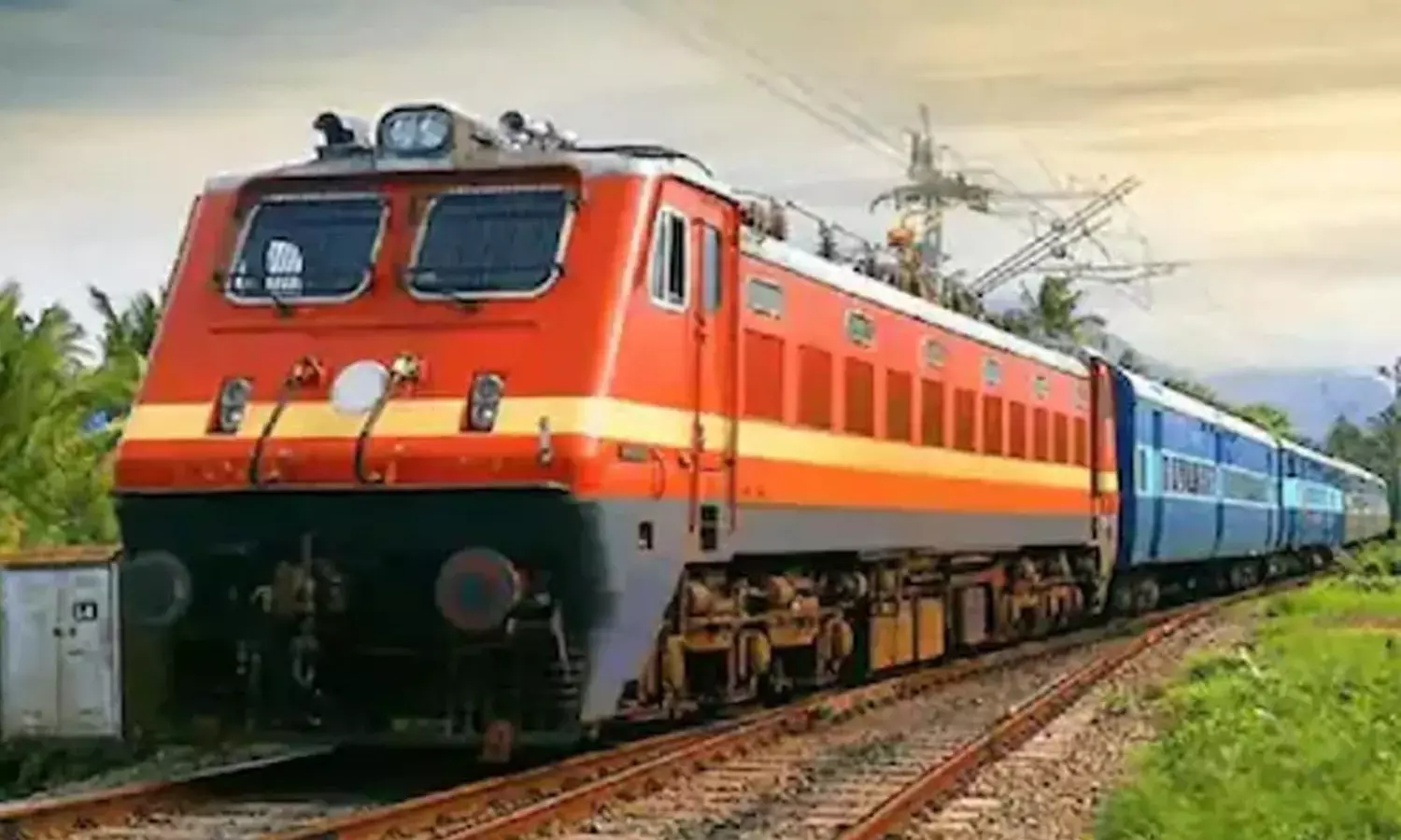 Indian Railways to Run 1,500 Special Trains in Next 5 Days for Chhath Festival Rush