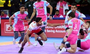 PKL Season 11: Complete team performance helps Jaipur Pink Panthers overcome Gujarat Giants