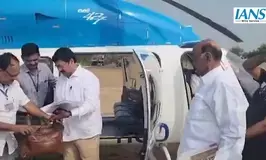 Maha polls: Sharad Pawar’s bags checked, wife stopped outside textile park