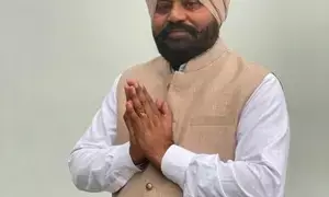 Former Akali minister extends support to AAP candidate in Punjab bypoll