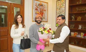 ‘The Sabarmati Report’: Actors Vikrant Massey & Rashi Khanna arrive in Bhopal to watch film with MP cabinet