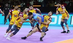 PKL Season 11: Telugu Titans register third straight win to top standings