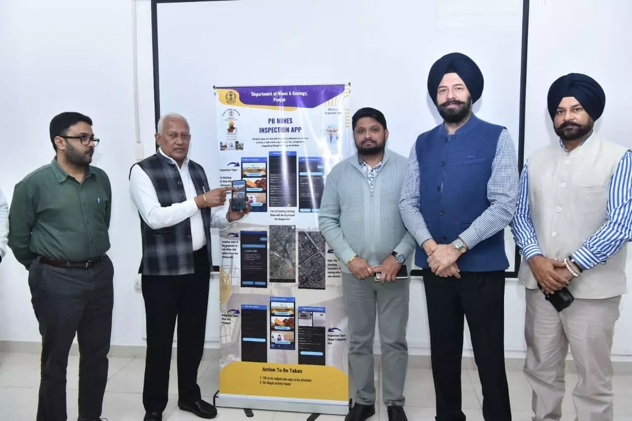 Punjab Mining Minister Goyal launches Punjab Mines Inspection Mobile App Punjab Mining Minister Goyal launches Punjab Mines Inspection Mobile App