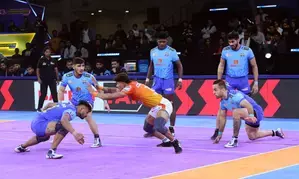 PKL Season 11: Puneri Paltan return to winning ways with dominating show against Bengal Warriorz