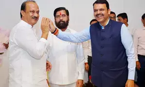 Fadnavis leaves for Delhi, expected to meet Amit Shah along with Shinde, Ajit Pawar