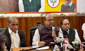 AAP govt’s education model is a flop show: Vijender Gupta