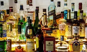 MP: Residents stage protests against liquor shop in Indore