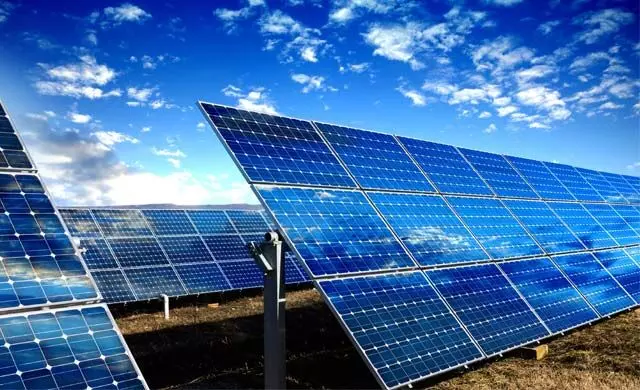 Bihar’s Ground-Connected Solar Power Project Advances: 7,000 Government Buildings Equipped with Solar Panels Bihar’s Ground-Connected Solar Power Project Advances: 7,000 Government Buildings Equipped with Solar Panels