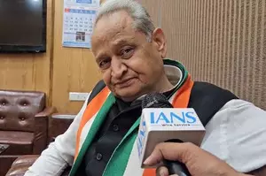 All PMs have offered chadar, Ashok Gehlot criticises BJP over Ajmer dargah issue