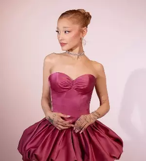 Ariana Grande expresses gratitude towards fans for healing and love