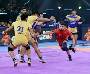 PKL Season 11: Naveens Super 10 powers Dabang Delhi to win over Tamil Thalaivas