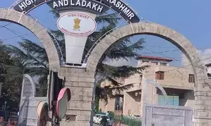 Migrant Kashmiri woman will not lose migrant status after marrying non-migrant: J&K HC