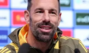 Ruud Van Nistelrooy reflects on short Man Utd coaching tenure, says ‘it felt great’