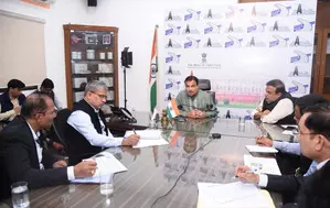 Underwater tunnel in Brahmaputra River: Assam CM holds meeting with Union Minister Gadkari Underwater tunnel in Brahmaputra River: Assam CM holds meeting with Union Minister Gadkari