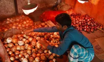 Bangladeshs inflation soars to four-month high in November