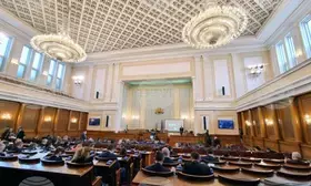 New Bulgarian parliament manages to elect Chairperson after failures in 10 sittings