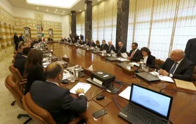 Lebanese Cabinet approves army deployment to south of Litani River