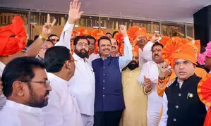 173 MLAs take oath on first day of special Maha Assembly session