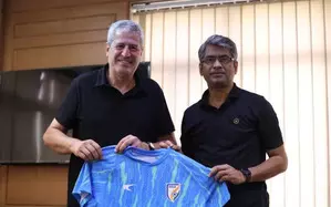 Manolo Marquez holds meetings with AIFF top brass with Asian Cup 2027 as main target