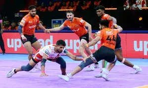 PKL Season 11: Gujarat Giants edge U Mumba 34-33 in enthralling clash