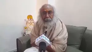 Acharya Pramod Krishnam suggests surgical strike on Bangladesh for stopping atrocity on minorities