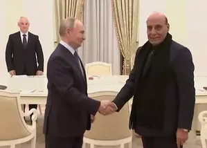 Camaraderie in full swing, India & Russia expand strategic ties during Rajnaths Moscow visit (Lead)