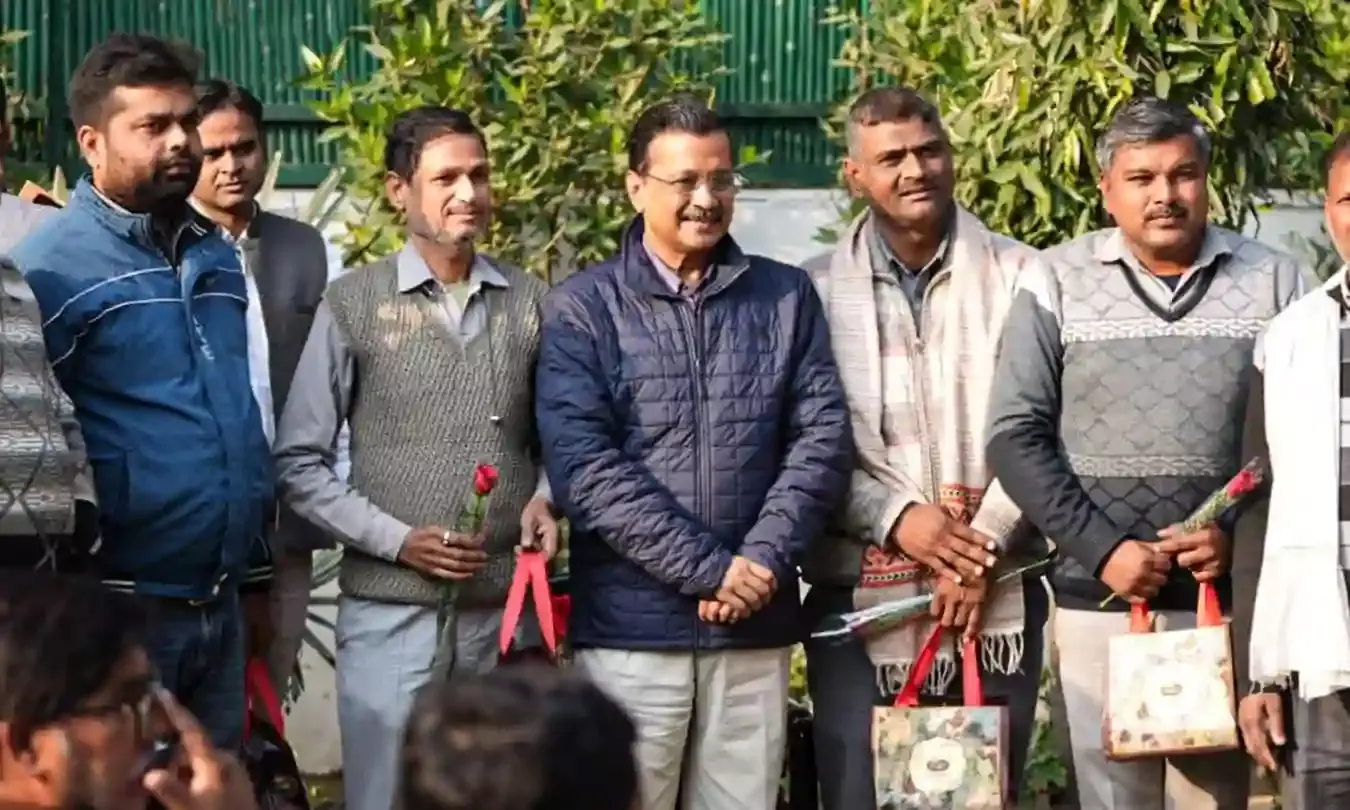 Kejriwals big announcement in Delhi: These facilities will the government provide for auto drivers Kejriwals big announcement in Delhi: These facilities will the government provide for auto drivers